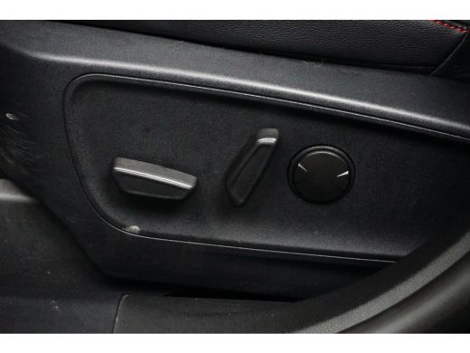 Ford Kuga 2.5 PHEV ST-Line X | Head-Up | Adap cruise | 360 camera | Stoel/stuur verwarming | Apple Carplay/... ActivLease financial lease