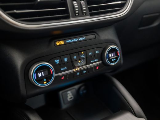 Ford Kuga 2.5 PHEV Titanium Sport 225Pk Automaat (VIRTUAL COCKPIT, APPLE CARPLAY, GROOT NAVI, CAMERA, STOEL... ActivLease financial lease