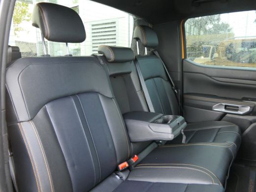 Ford Ranger 2.3 Wildtrak Double Cab PHEV | Custom RVS uitlaat | 20'' | Wielkastverbreders | Camera | Adaptive... ActivLease financial lease