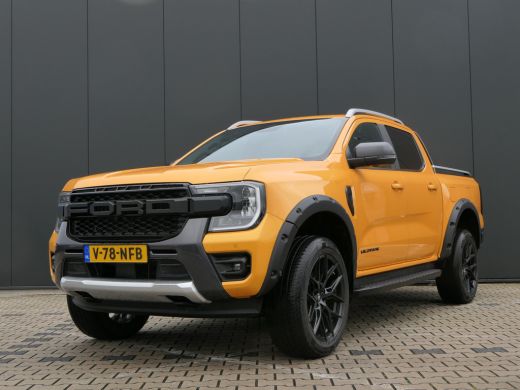 Ford Ranger 2.3 Wildtrak Double Cab PHEV | Custom RVS uitlaat | 20'' | Wielkastverbreders | Camera | Adaptive... ActivLease financial lease