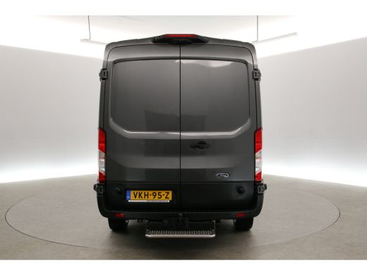 Ford Transit 2.0 TDCI 185PK L3H2 | DC | 7-zits | Airco | Cruise | Camera | Carplay | Trekh. | Parkeersens. ActivLease financial lease