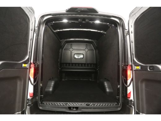 Ford Transit 2.0 TDCI 185PK L3H2 | DC | 7-zits | Airco | Cruise | Camera | Carplay | Trekh. | Parkeersens. ActivLease financial lease