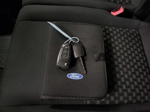 Ford Transit Custom 2.0TDCI 130pk Automaat Euro 6! ActivLease financial lease