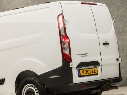 Ford Transit Custom 270 2.0 TDCI L1H1 (AIRCO, 3 ZITPLAATSEN, BLUETOOTH, SPORTSTOELEN, TREKHAAK, NIEUWE APK, NIEUWSTAAT) ActivLease financial lease