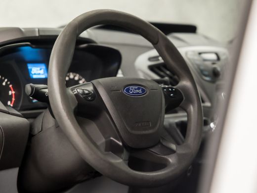 Ford Transit Custom 270 2.0 TDCI L1H1 (AIRCO, 3 ZITPLAATSEN, BLUETOOTH, SPORTSTOELEN, TREKHAAK, NIEUWE APK, NIEUWSTAAT) ActivLease financial lease