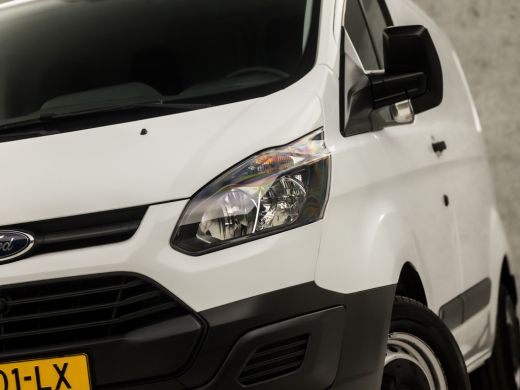 Ford Transit Custom 270 2.0 TDCI L1H1 (AIRCO, 3 ZITPLAATSEN, BLUETOOTH, SPORTSTOELEN, TREKHAAK, NIEUWE APK, NIEUWSTAAT) ActivLease financial lease