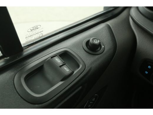 Ford Transit Custom 280 2.0 TDCI L1H1 | Airco | Cruise | 3-Zits | Trekh. | Parkeersens. | Stoelverw. ActivLease financial lease