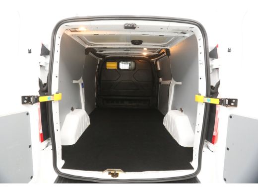 Ford Transit Custom 280 2.0 TDCI L1H1 | Airco | Cruise | 3-Zits | Trekh. | Parkeersens. | Stoelverw. ActivLease financial lease