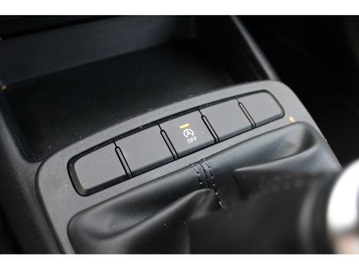 Hyundai i10 1.0 Comfort | DAB ontvanger | Airco | Cruise Control | Lane Assist | Start Stop | ActivLease financial lease