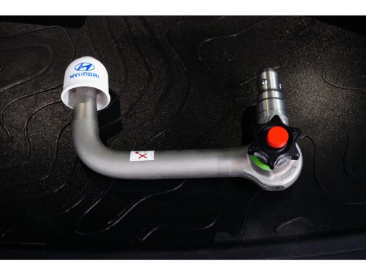 Hyundai Santa Fe 1.6 T-GDI PHEV Black Line 4WD 7p. | Afn. Trekhaak | Vol-Leder | Elektr. Stoelen | Adaptive Cruise... ActivLease financial lease