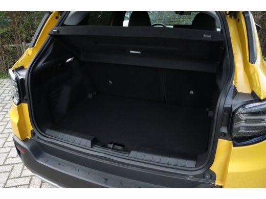 Jeep Avenger 1.2 e-Hybrid Summit | Adaptieve Cruise | Stoelverwarming | JBL Audio | Elektr. klep | Keyless | N... ActivLease financial lease