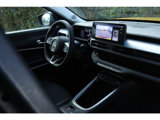 Jeep Avenger 1.2 e-Hybrid Summit | Adaptieve Cruise | Stoelverwarming | JBL Audio | Elektr. klep | Keyless | N... ActivLease financial lease