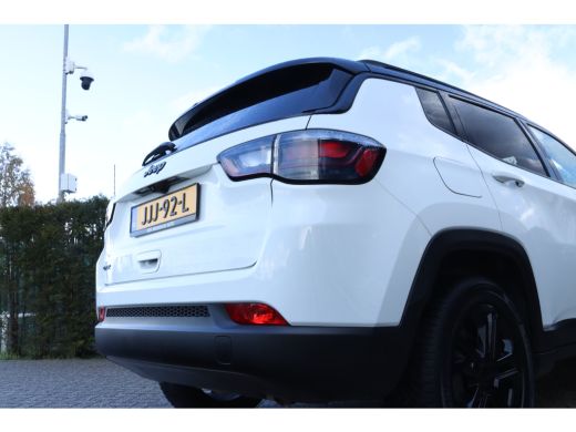 Jeep Compass 4xe 240 Plug-in Hybrid Electric Upland | Adaptieve Cruise | Stoel+Stuurverwarming | Navigatie | K... ActivLease financial lease