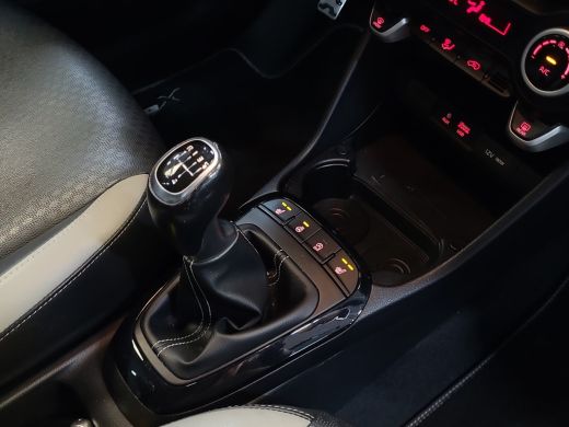 Kia Picanto 1.0 T-GDI X-Line | Camera | Stuur/stoelverwarming | Keyless ActivLease financial lease