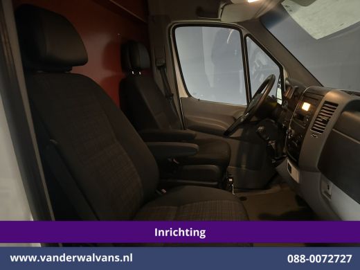 Mercedes-Benz Sprinter 316 CDI 164pk L2H2 Inrichting Euro6 Airco | Omvormer | 2800kg Trekhaak | Cruisecontrol Chauffeurs... ActivLease financial lease