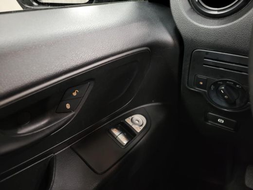 Mercedes-Benz Vito 111CDI L2/H1 Dubbele Cabine Euro 6! ActivLease financial lease