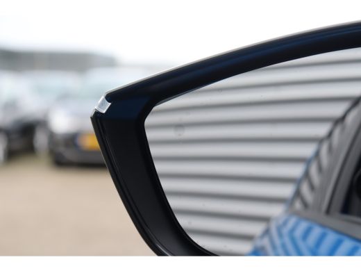 Opel Astra 1.2 TURBO 130PK GS-LINE AUTOMAAT / NAVI / LEDER / CLIMA / LED / PDC / AGR / 17" LMV / CAMERA / KE... ActivLease financial lease