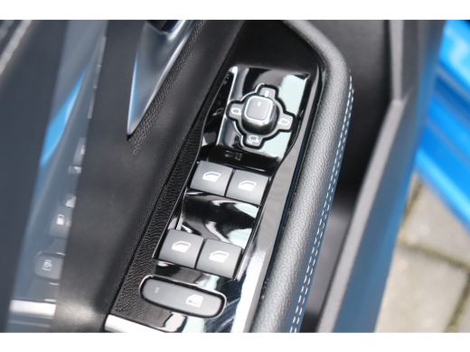 Opel Astra 1.2 TURBO 130PK GS-LINE AUTOMAAT / NAVI / LEDER / CLIMA / LED / PDC / AGR / 17" LMV / CAMERA / KE... ActivLease financial lease