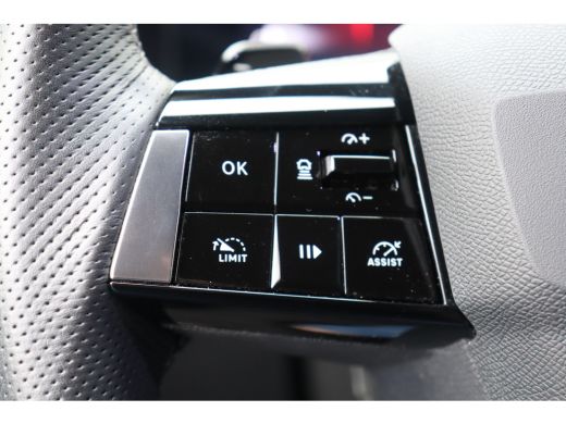 Opel Astra 1.2 TURBO 130PK GS-LINE AUTOMAAT / NAVI / LEDER / CLIMA / LED / PDC / AGR / 17" LMV / CAMERA / KE... ActivLease financial lease