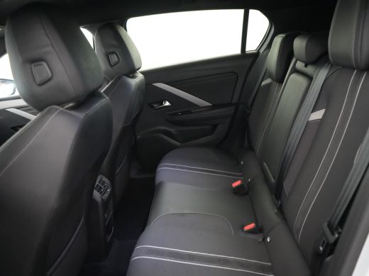 Opel Astra 1.2 Turbo GS | Apple Carplay/Android Auto|telefoonintegratie premium | Cruise control adaptief | ... ActivLease financial lease