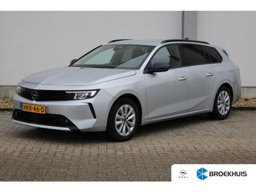 Opel Astra Sports Tourer 1.2 Turbo Business Edition / Navigatie / Camera / AGR / Stuur -en Stoelverwarmd / K...