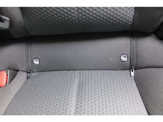 Opel Astra Sports Tourer 1.2 Turbo Business Edition / Navigatie / Camera / AGR / Stuur -en Stoelverwarmd / K... ActivLease financial lease