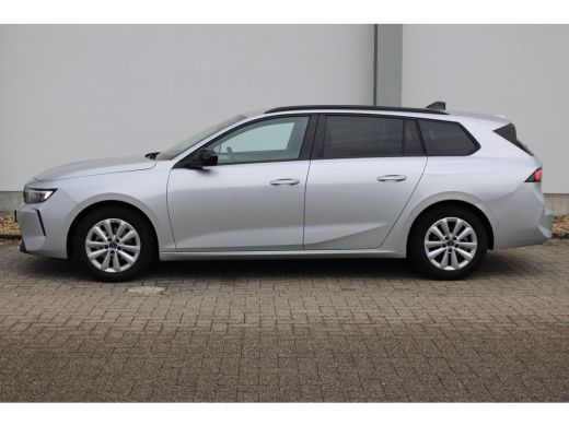 Opel Astra Sports Tourer 1.2 Turbo Business Edition / Navigatie / Camera / AGR / Stuur -en Stoelverwarmd / K... ActivLease financial lease