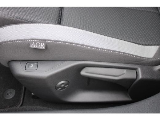 Opel Astra Sports Tourer 1.2 Turbo Business Edition / Navigatie / Camera / AGR / Stuur -en Stoelverwarmd / K... ActivLease financial lease