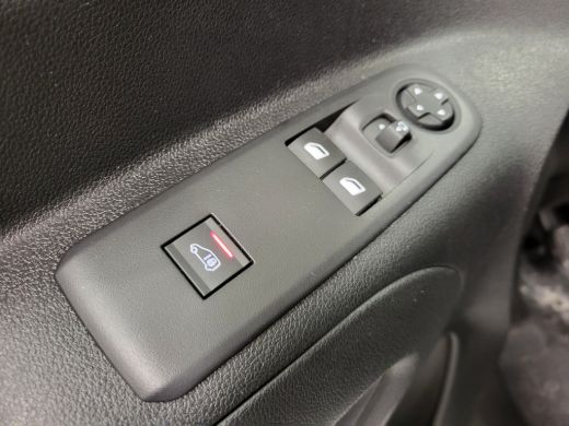 Opel Combo 1.2Turbo 111pk Benzine! ActivLease financial lease