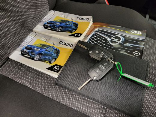 Opel Combo 1.2Turbo 111pk Benzine! ActivLease financial lease