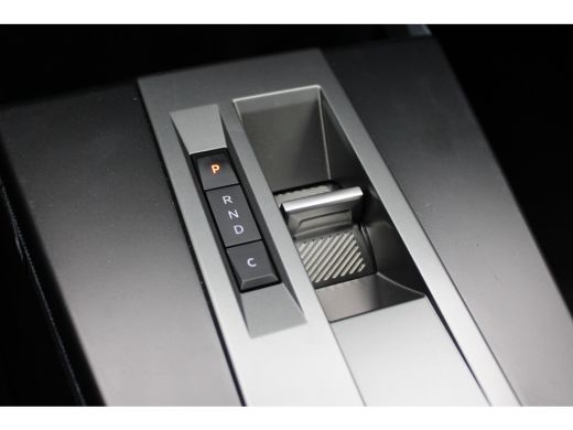 Opel Frontera Electric Edition 44 kWh / Navigatie / Camera / Parkeersensoren / Draadloos telefoonlader / DAB / LED ActivLease financial lease