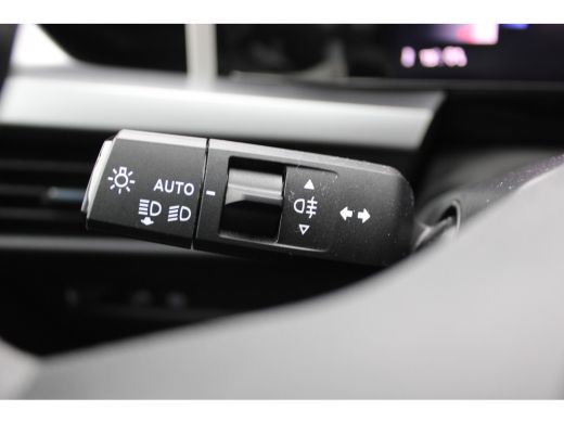 Opel Frontera Electric Edition 44 kWh / Navigatie / Camera / Parkeersensoren / Draadloos telefoonlader / DAB / LED ActivLease financial lease