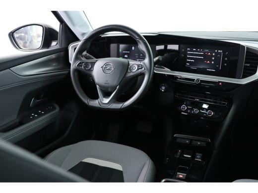 Opel Mokka-e Level 3 50 kWh | Camera | Climate Control | Parkeersensoren | Led | Lichtmetalen velgen | Apple C... ActivLease financial lease
