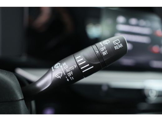 Opel Mokka-e Level 3 50 kWh | Camera | Climate Control | Parkeersensoren | Led | Lichtmetalen velgen | Apple C... ActivLease financial lease