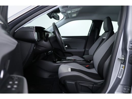 Opel Mokka-e Level 3 50 kWh | Camera | Climate Control | Parkeersensoren | Led | Lichtmetalen velgen | Apple C... ActivLease financial lease