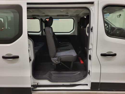 Opel Vivaro 1.6CDTI 9-Personenbus - Excl. BTW / BPM vrij Euro 6! ActivLease financial lease