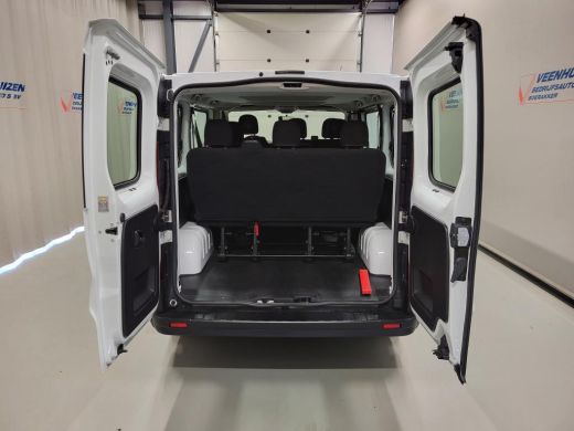 Opel Vivaro 1.6CDTI 9-Personenbus - Excl. BTW / BPM vrij Euro 6! ActivLease financial lease