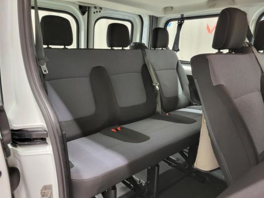 Opel Vivaro 1.6CDTI 9-Personenbus - Excl. BTW / BPM vrij Euro 6! ActivLease financial lease