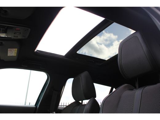 Peugeot 2008 1.2 Hybrid 136 GT | Automaat | Navigatie | Camera | Panorama/schuifdak | Mild Hybrid | Nieuw model | ActivLease financial lease