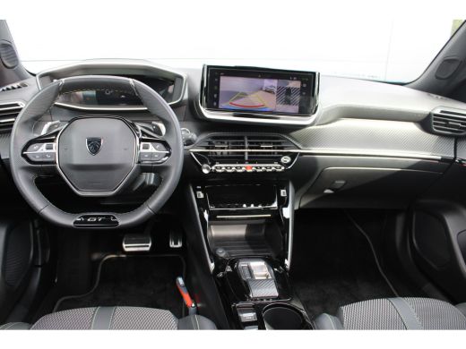 Peugeot 2008 1.2 Hybrid 136 GT | Automaat | Navigatie | Camera | Panorama/schuifdak | Mild Hybrid | Nieuw model | ActivLease financial lease