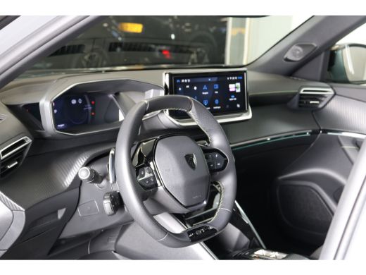 Peugeot 2008 1.2 Hybrid 136 GT | Navi | Camera | Ad. Cruise control | LMV 17'|  Keyless Entry | Apple Carplay ... ActivLease financial lease
