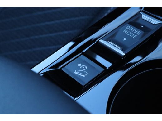 Peugeot 2008 1.2 Hybrid 145 Allure | Adaptieve Cruise | 360 Camera | Navi | Carplay | Keyless | Dodehoekdetectie ActivLease financial lease