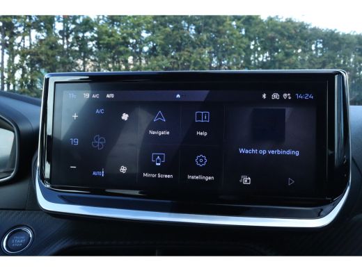 Peugeot 2008 1.2 Hybrid 145 Allure | Adaptieve Cruise | 360 Camera | Navi | Carplay | Keyless | Dodehoekdetectie ActivLease financial lease