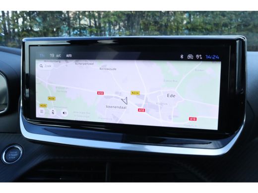 Peugeot 2008 1.2 Hybrid 145 Allure | Adaptieve Cruise | 360 Camera | Navi | Carplay | Keyless | Dodehoekdetectie ActivLease financial lease