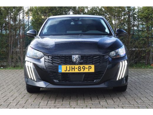 Peugeot 208 1.2 Hybrid 110 e-DCS6 Allure | Adaptieve Cruise | 360 Camera | Navigatie | Carplay | LED ActivLease financial lease