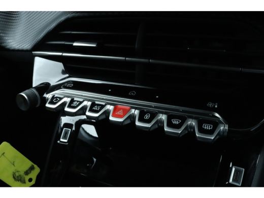 Peugeot 208 1.2 Hybrid 110 e-DCS6 Allure | Adaptieve Cruise | 360 Camera | Navigatie | Carplay | LED ActivLease financial lease