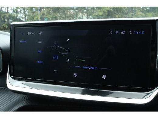 Peugeot 208 1.2 Hybrid 110 e-DCS6 Allure | Adaptieve Cruise | 360 Camera | Navigatie | Carplay | LED ActivLease financial lease