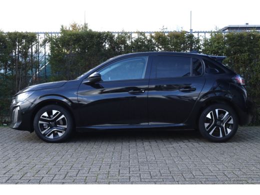 Peugeot 208 1.2 Hybrid 110 e-DCS6 Allure | Adaptieve Cruise | 360 Camera | Navigatie | Carplay | LED ActivLease financial lease