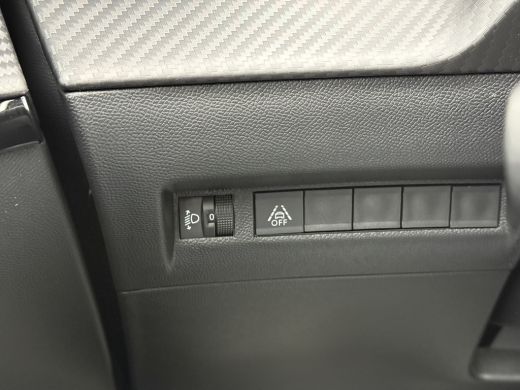 Peugeot 208 1.2 PureTech Active | Airco | Cruise control | DAB ontvanger ActivLease financial lease