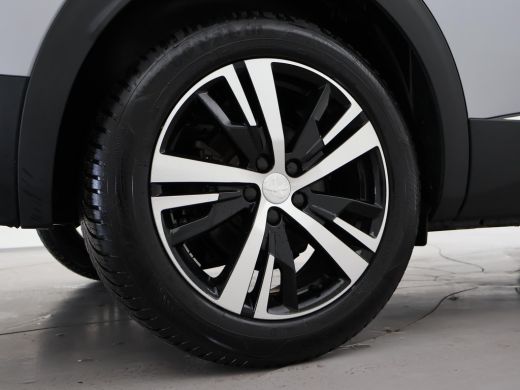 Peugeot 3008 1.2 HYBRID 145 PK AUT. GT / GT-LINE + STOELVERW. | CAMERA | ADAPTIVE CRUISE | CARPLAY | 18 INCH ActivLease financial lease